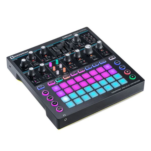 Novation Circuit Mono Station
