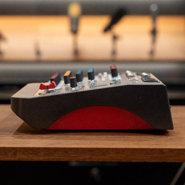 Allen & Heath ZEDi-8 (Pre-Owned)