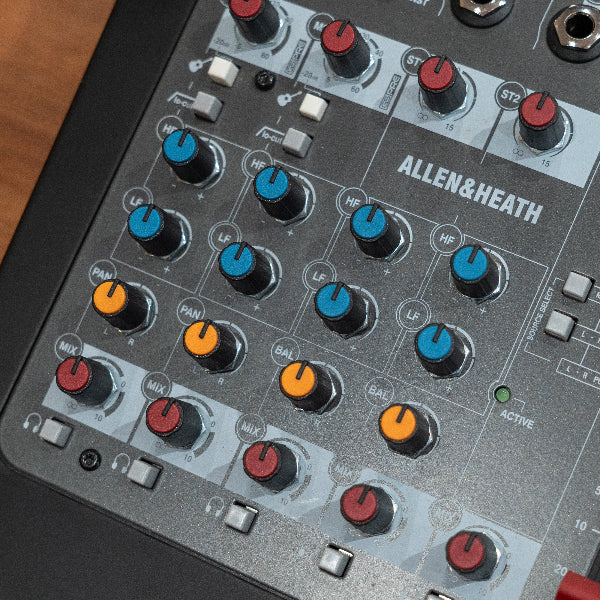 Allen & Heath ZEDi-8 (Pre-Owned)