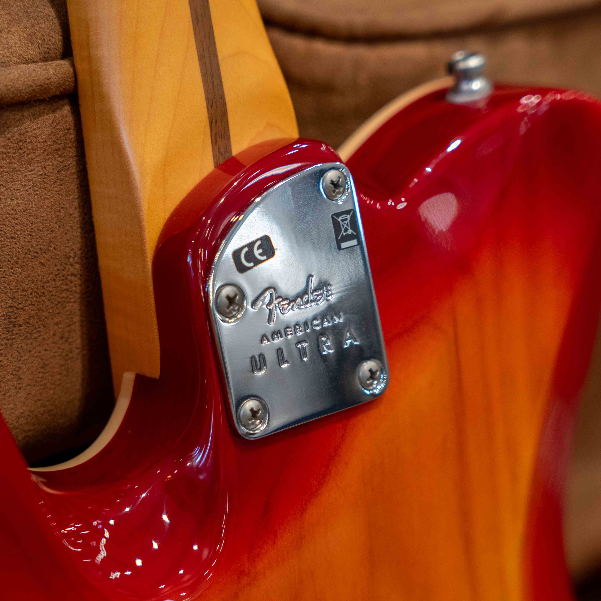 Fender Ultra Telecaster Ultraburst (Pre-Owned)