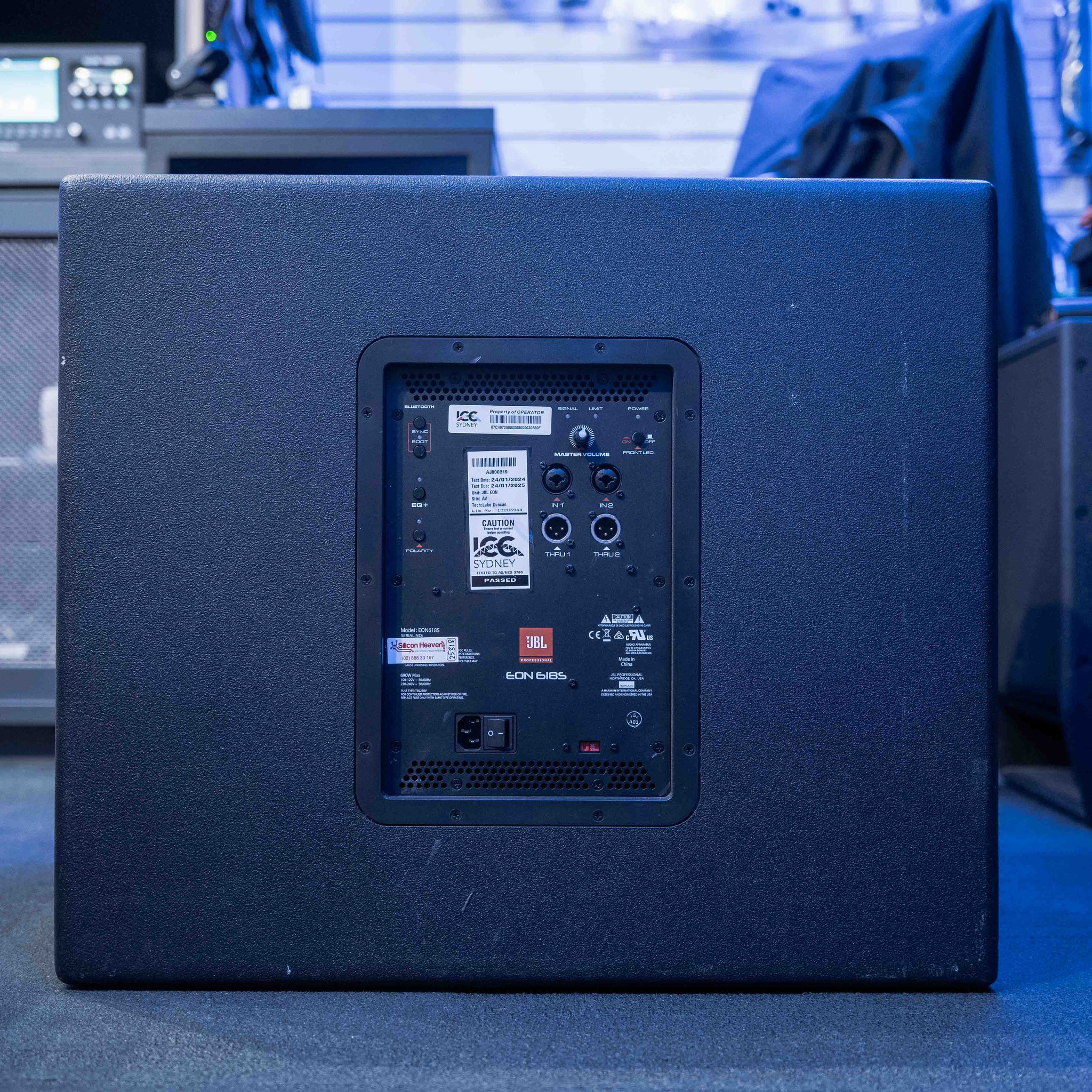 JBL EON618S Subwoofer (Pre-Owned)