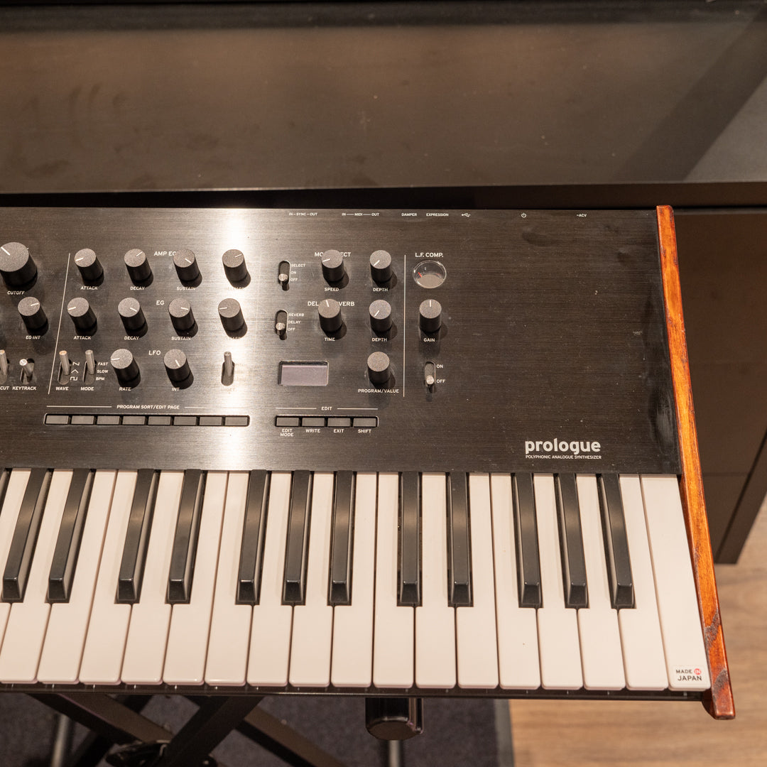 Korg Prologue 16 (Pre-Owned) - Right