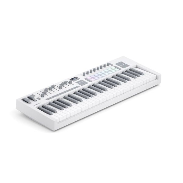 Novation Launchkey 49 MK4 (White) - Offset 2