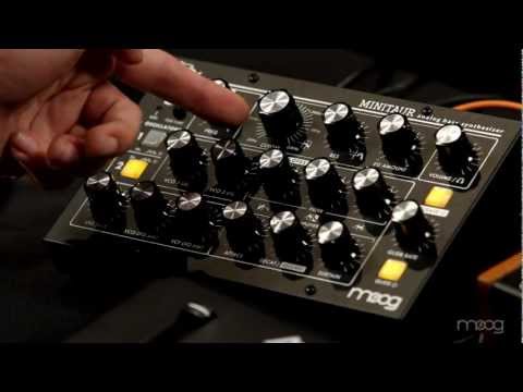 Moog Minitaur Rev2 video