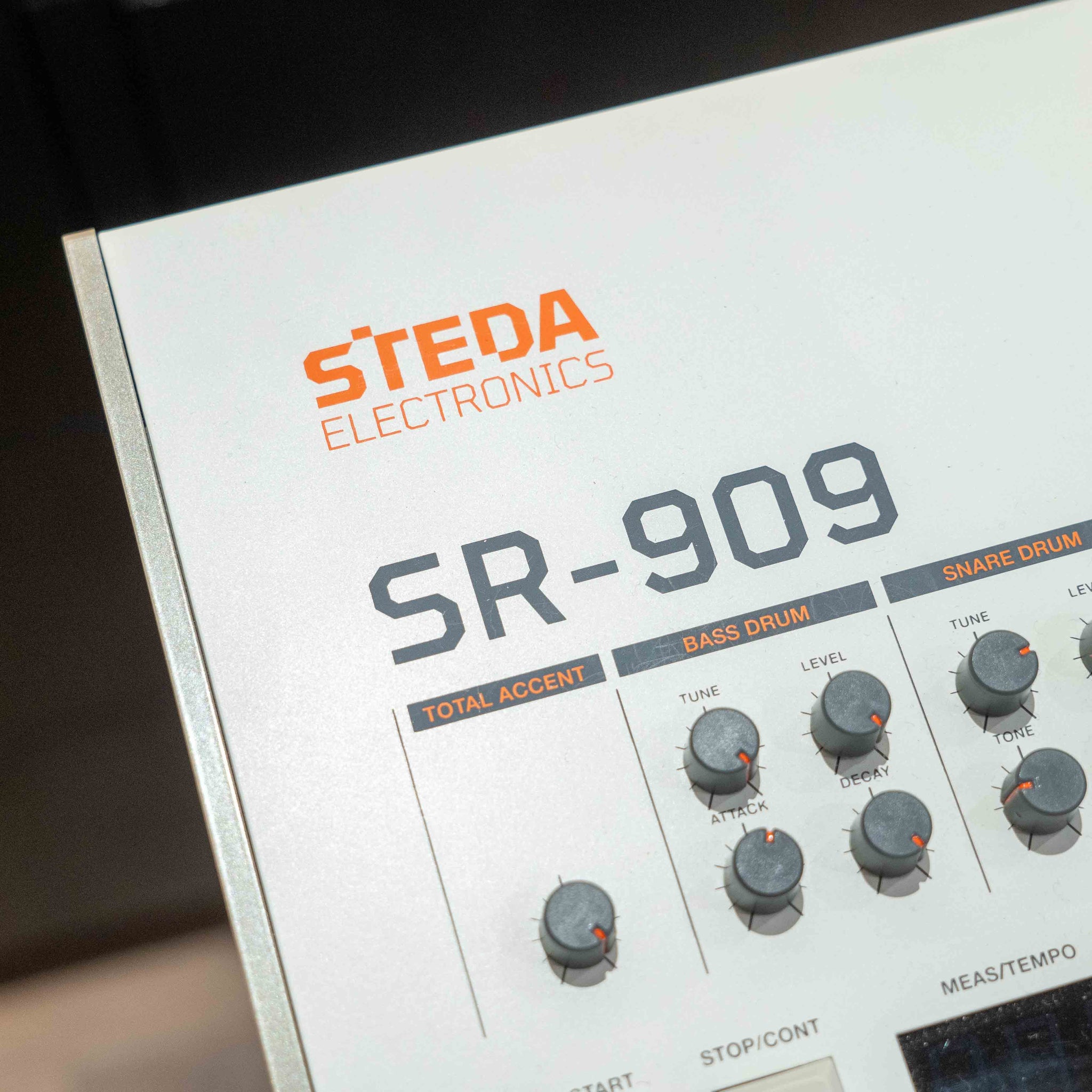 Steda Electronics SR-909 (Pre-Owned)