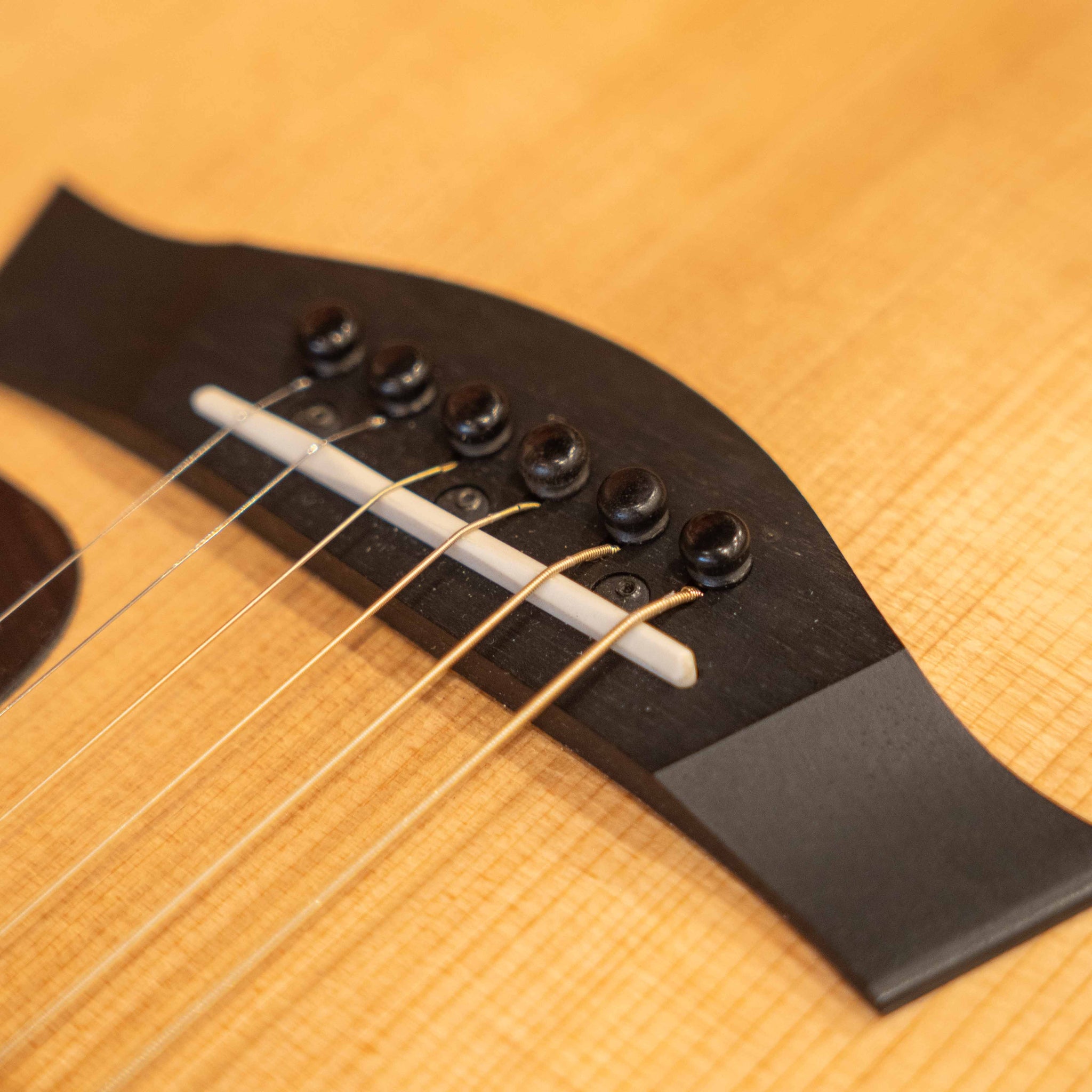 Taylor 614ce (Pre-Owned)