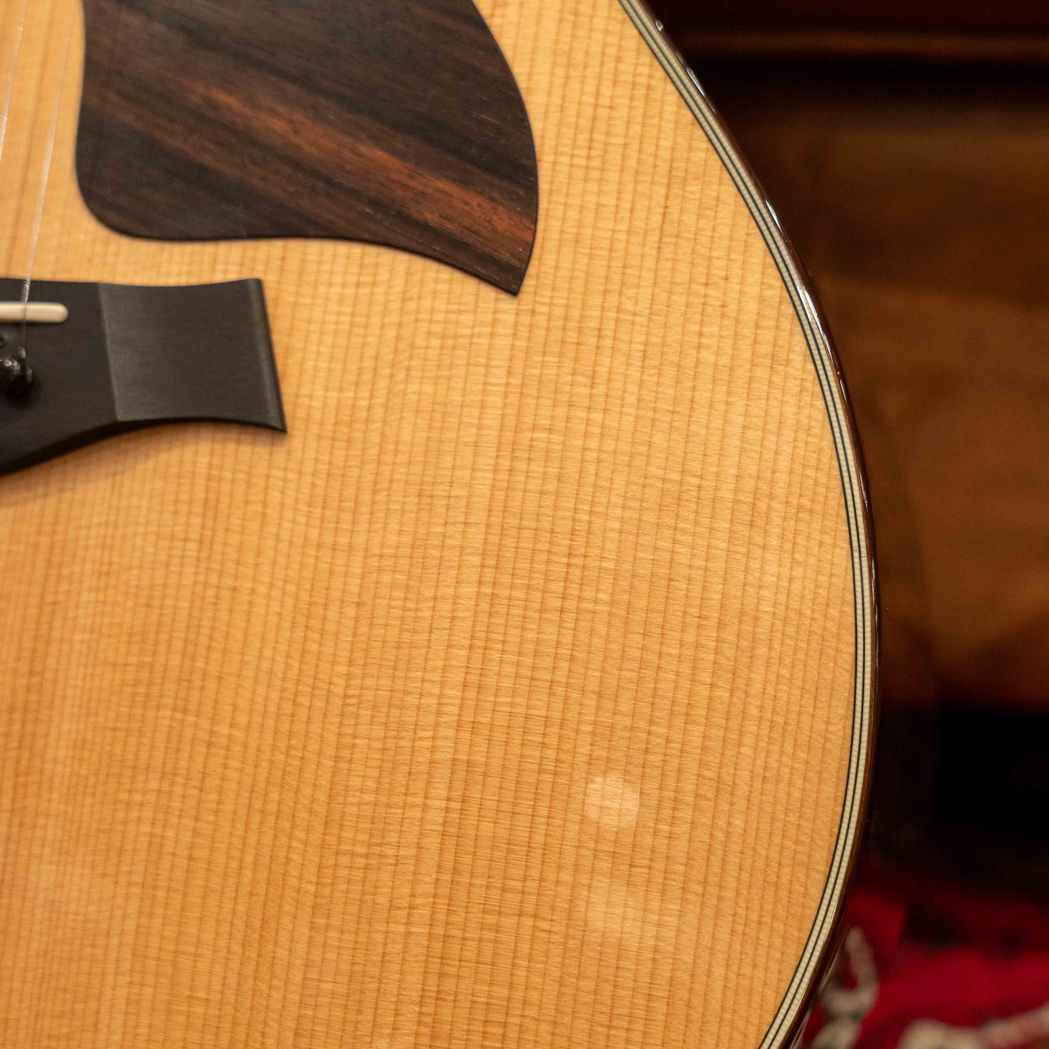Taylor 614ce (Pre-Owned)
