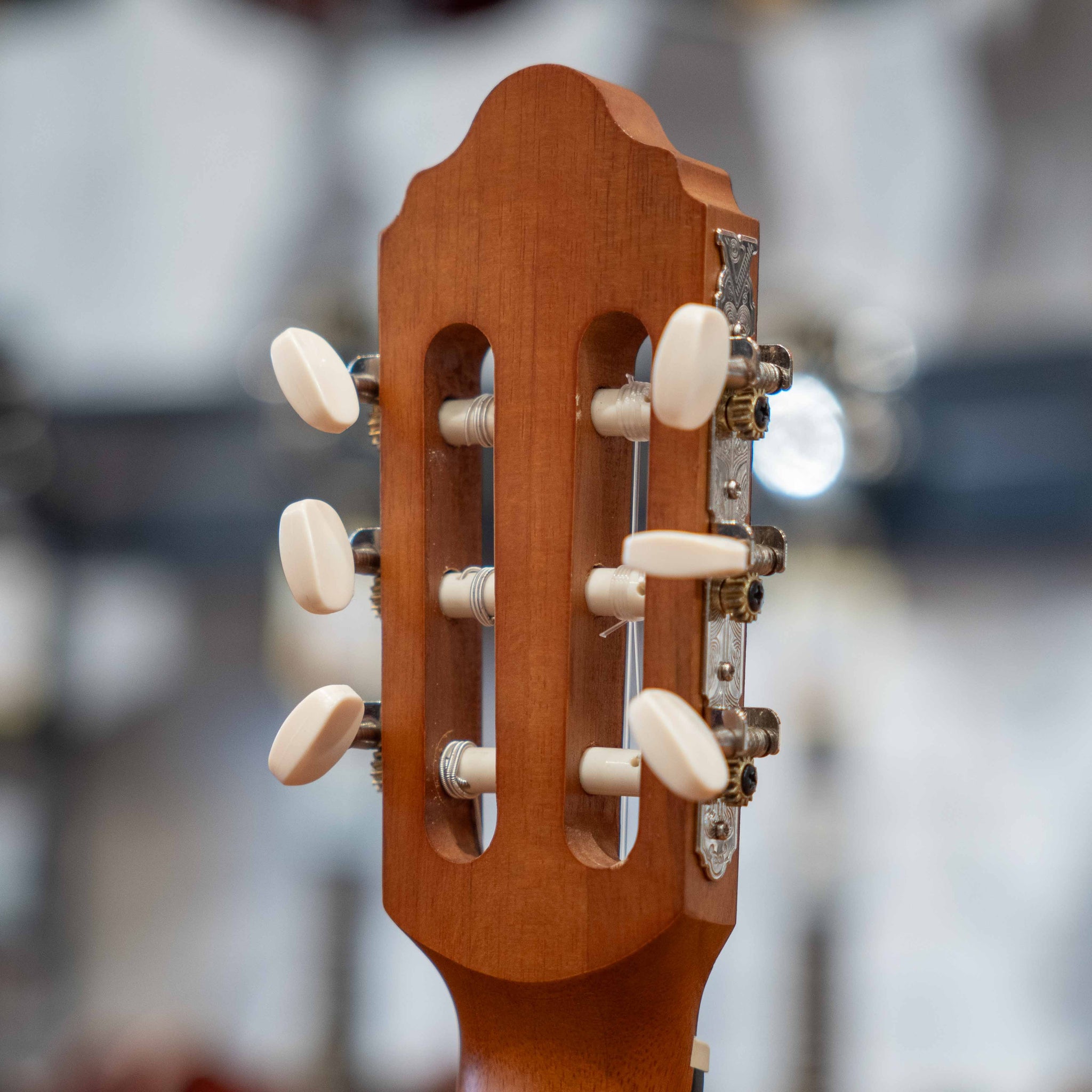Valencia VC204L 4/4 Left-Handed Classical Guitar - Natural (B-Stock)