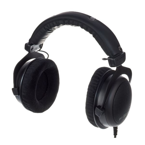 Beyerdynamic DT880 Pro - Limited Edition Black