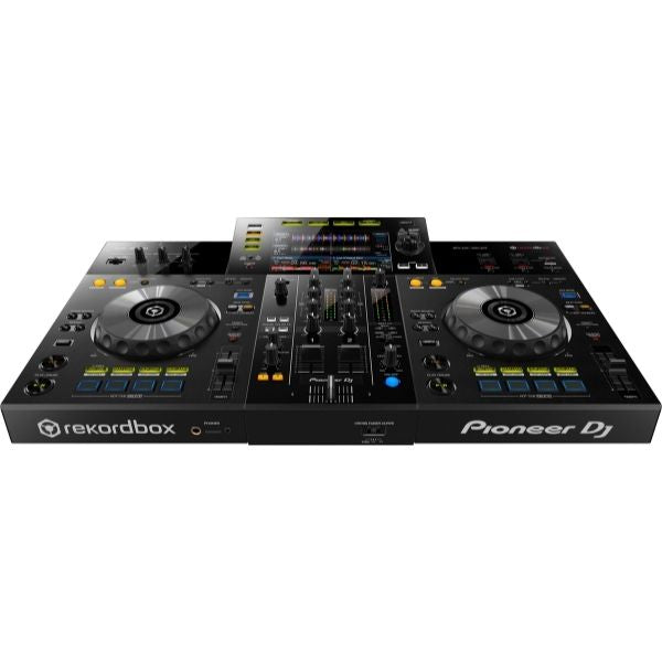Pioneer DJ XDJ-RR angled
