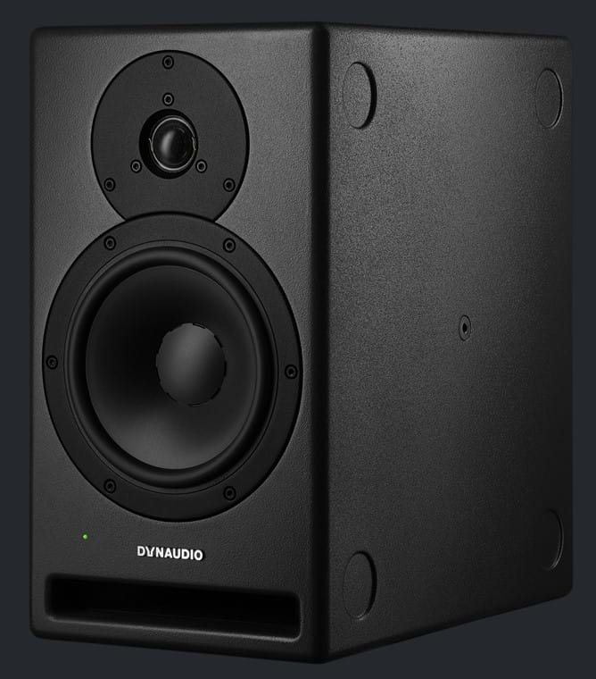 DynAudio Core 7 Angled