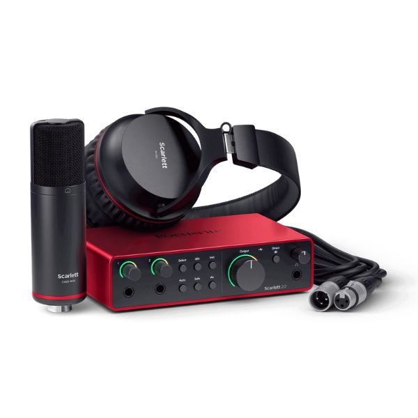 Focusrite Scarlett 2i2 Studio Pack (Gen 4)