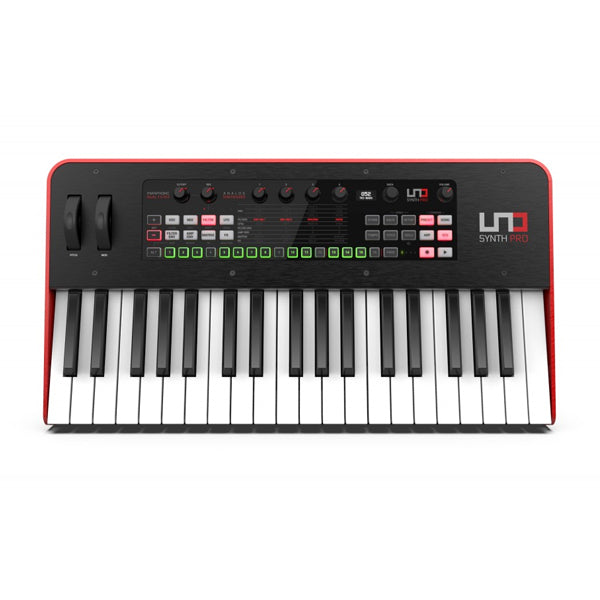 IK Multimedia UNO Synth Pro