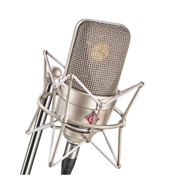 Neumann TLM49