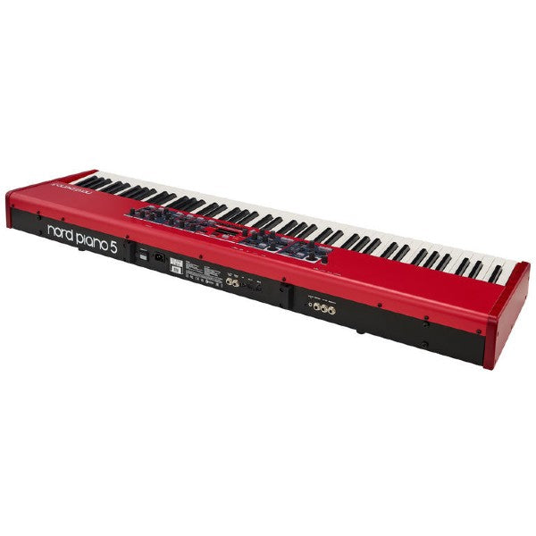 Nord Piano 5 88 Angle