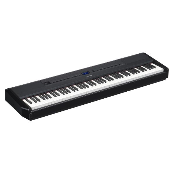 Yamaha P-525 - Black (Angle)